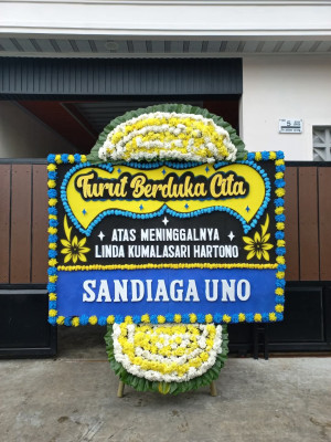 Papan Bunga Duka di Loa Janan